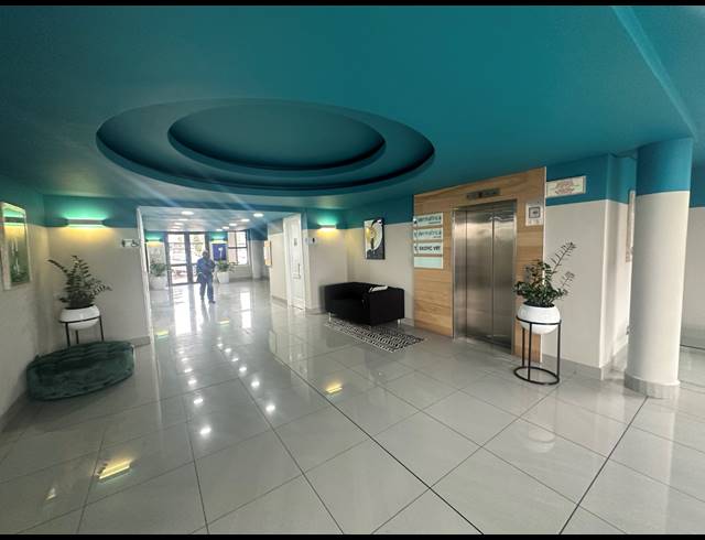 290M² OFFICE TO LET IN CENTURY CITY